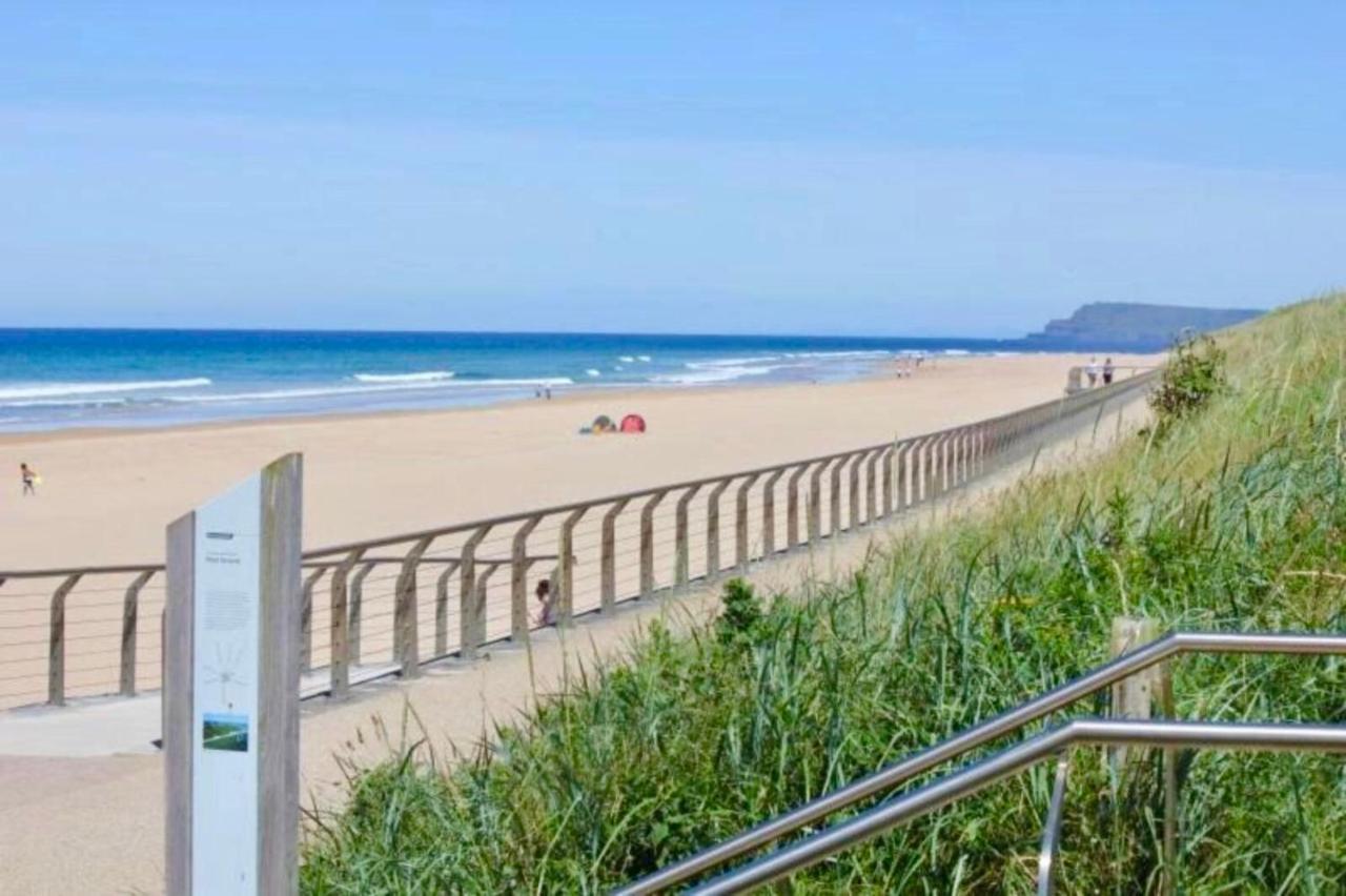4 Dunluce Park - By The Sea