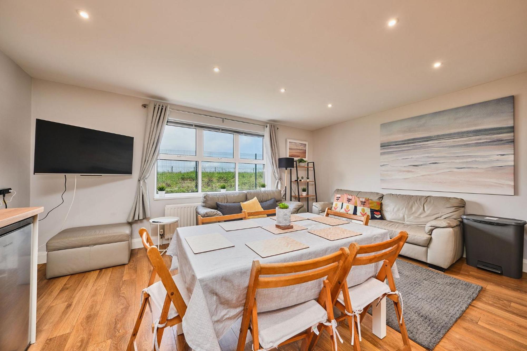 4 Dunluce Park - By The Sea Portrush