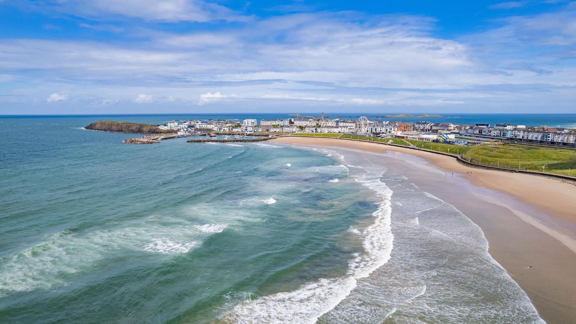 Apartment 4 Dunluce Park - By The Sea Portrush